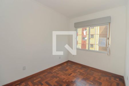 Quarto 2 de apartamento para alugar com 2 quartos, 42m² em Jardim Itu, Porto Alegre