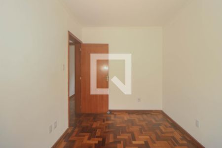 Quarto 2 de apartamento para alugar com 2 quartos, 42m² em Jardim Itu, Porto Alegre