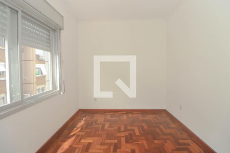 Quarto 1 de apartamento para alugar com 2 quartos, 42m² em Jardim Itu, Porto Alegre