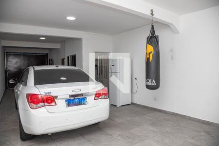 Casa à venda com 202m², 3 quartos e 3 vagas Casa à venda com 202m², 3 quartos e 3 vagasGaragem