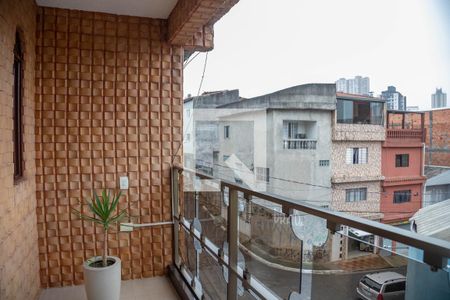 Casa à venda com 202m², 3 quartos e 3 vagas Casa à venda com 202m², 3 quartos e 3 vagasVaranda da sala 2