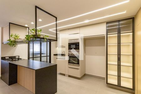 Cozinha de apartamento à venda com 3 quartos, 128m² em Itaim Bibi, São Paulo