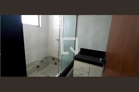 Banheiro de apartamento à venda com 3 quartos, 110m² em Buritis, Belo Horizonte