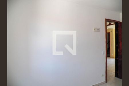 Quarto 2 de apartamento para alugar com 2 quartos, 52m² em Vila Iorio, São Paulo