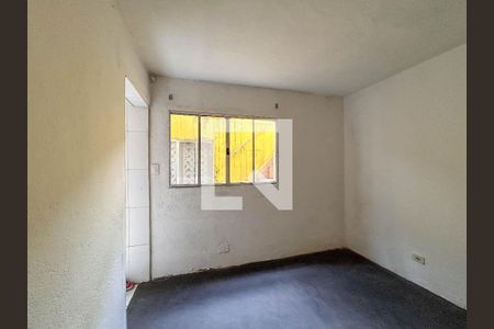 Sala de casa à venda com 3 quartos, 140m² em Jardim Santo Elias, São Paulo