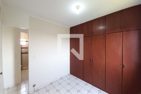 Quarto 1  de apartamento à venda com 2 quartos, 63m² em Vila Orozimbo Maia, Campinas