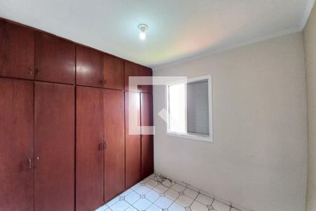 Quarto 1  de apartamento à venda com 2 quartos, 63m² em Vila Orozimbo Maia, Campinas