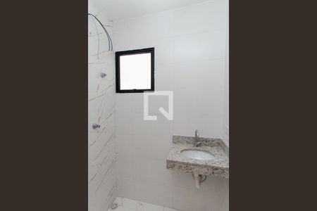 Banheiro de apartamento para alugar com 1 quarto, 31m² em Jardim Neila, São Paulo