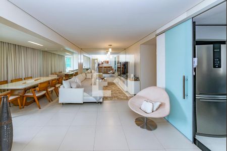 Sala de apartamento à venda com 4 quartos, 108m² em Estoril, Belo Horizonte