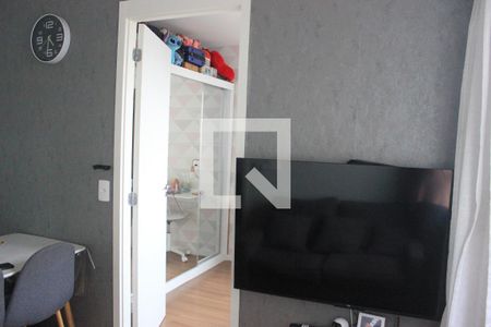 Sala de apartamento para alugar com 2 quartos, 39m² em Vila das Bandeiras, Guarulhos