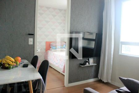 Sala de apartamento para alugar com 2 quartos, 39m² em Vila das Bandeiras, Guarulhos