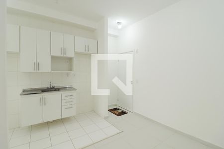 Sala/Cozinha/Área de Serviço de apartamento para alugar com 2 quartos, 42m² em Vila Nova Cachoeirinha, São Paulo