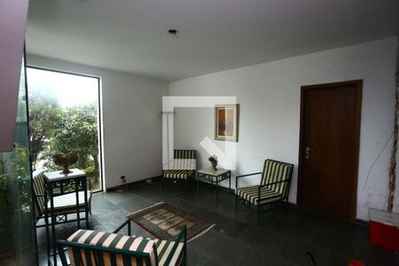 sala 1 de casa para alugar com 3 quartos, 1000m² em Jardim Leonor, São Paulo