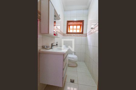 Casa de condomínio para alugar com 404m², 5 quartos e 2 vagas Casa de condomínio para alugar com 404m², 5 quartos e 2 vagasBanheiro 2