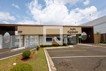 Casa de condomínio para alugar com 404m², 5 quartos e 2 vagas Casa de condomínio para alugar com 404m², 5 quartos e 2 vagasFachada