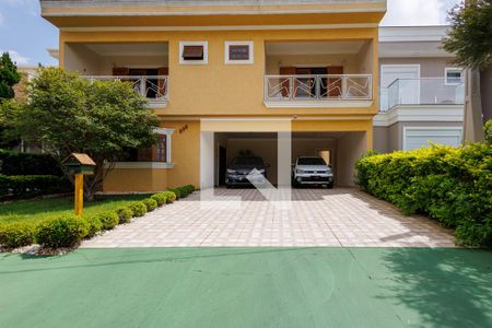 Casa de condomínio para alugar com 404m², 5 quartos e 2 vagas Casa de condomínio para alugar com 404m², 5 quartos e 2 vagasQuintal