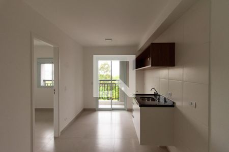 Sala/Cozinha de apartamento para alugar com 1 quarto, 30m² em Jardim Ângela (zona Leste), São Paulo