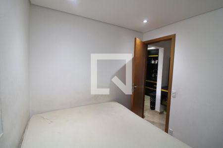 Quarto de apartamento para alugar com 2 quartos, 50m² em Jardim Santa Terezinha (zona Leste), São Paulo