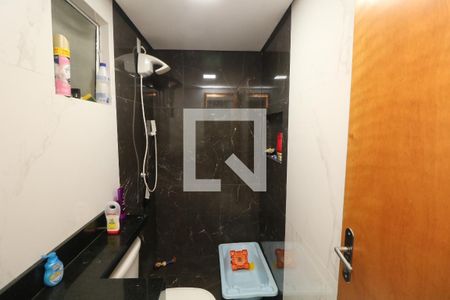 Banheiro de apartamento para alugar com 2 quartos, 50m² em Jardim Santa Terezinha (zona Leste), São Paulo