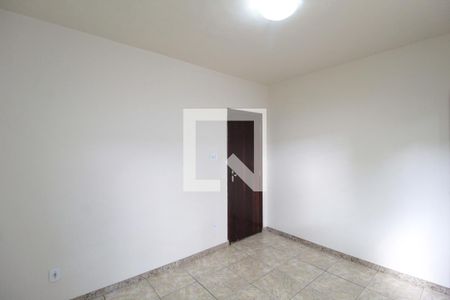 Suite de casa à venda com 3 quartos, 360m² em Letícia, Belo Horizonte