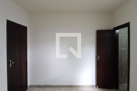 Suite de casa à venda com 3 quartos, 360m² em Letícia, Belo Horizonte