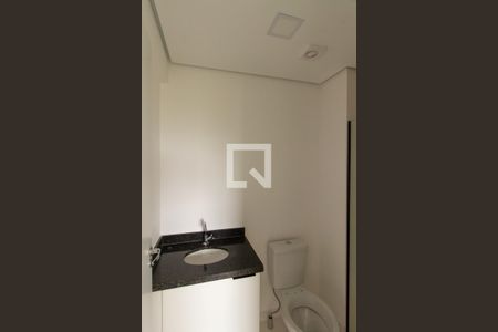 Banheiro de apartamento para alugar com 1 quarto, 30m² em Jardim Angela (zona Leste), São Paulo