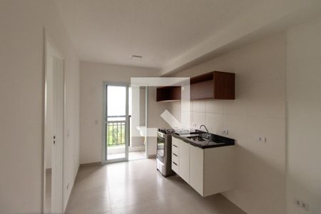 Sala/Cozinha de apartamento para alugar com 1 quarto, 30m² em Jardim Angela (zona Leste), São Paulo