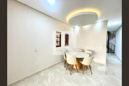 Sala andar inferior de casa para alugar com 2 quartos, 150m² em Jardim Diana, Várzea Paulista