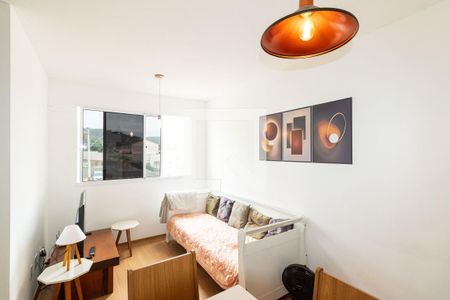 Apartamento para alugar com 45m², 2 quartos e 1 vagaSala