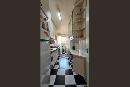 Cozinha de apartamento à venda com 3 quartos, 75m² em Jardim Ubirajara, São Paulo