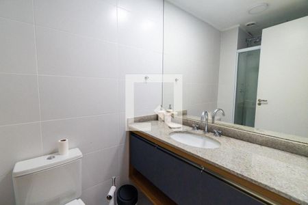 Banheiro de kitnet/studio para alugar com 1 quarto, 19m² em Vila Clementino, São Paulo