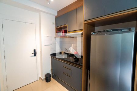 Cozinha de kitnet/studio para alugar com 1 quarto, 19m² em Vila Clementino, São Paulo