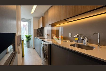 Apartamento à venda com 2 quartos, 74m² em Aclimação, São Paulo