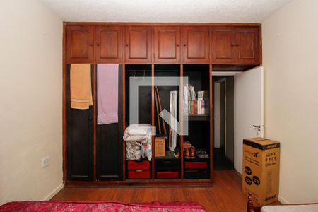 Quarto 1 de casa à venda com 4 quartos, 320m² em Carlos Prates, Belo Horizonte