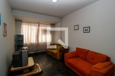 Sala de casa à venda com 4 quartos, 320m² em Carlos Prates, Belo Horizonte