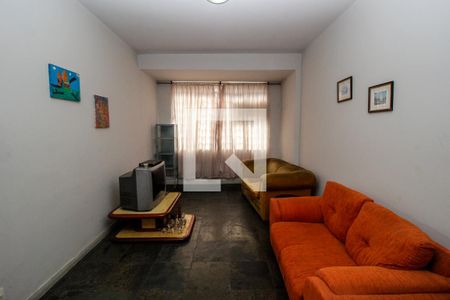 Sala de casa à venda com 4 quartos, 320m² em Carlos Prates, Belo Horizonte