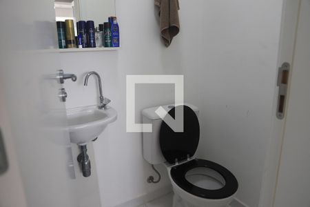 Lavabo de apartamento para alugar com 1 quarto, 38m² em Vila da Saúde, São Paulo