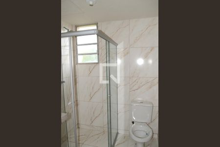 Banheiro de apartamento para alugar com 2 quartos, 55m² em Paulo Vi, Belo Horizonte