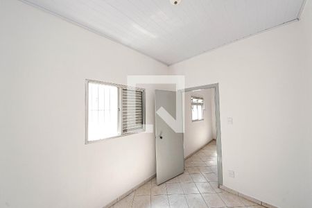 Quarto 2 de casa para alugar com 2 quartos, 60m² em Vila Lucia, São Paulo