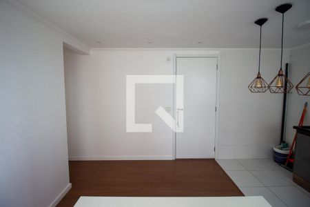 Sala de apartamento à venda com 2 quartos, 48m² em Itaquera, São Paulo