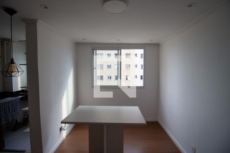 Sala de apartamento à venda com 2 quartos, 48m² em Itaquera, São Paulo