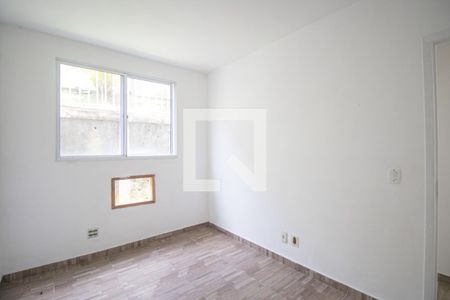 Quarto 2 de casa para alugar com 2 quartos, 70m² em Colubande, São Gonçalo