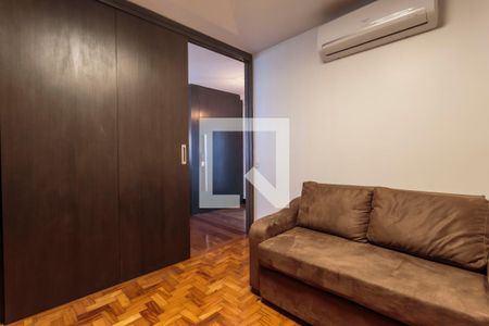 Sala 2 de apartamento para alugar com 3 quartos, 150m² em Jardim Europa, São Paulo