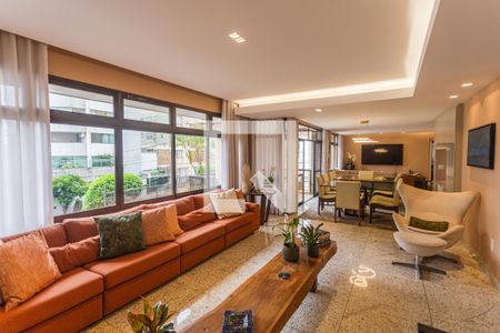 Sala de apartamento à venda com 4 quartos, 220m² em Santo Antônio, Belo Horizonte