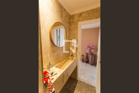 Lavabo da Sala de apartamento à venda com 4 quartos, 220m² em Santo Antônio, Belo Horizonte