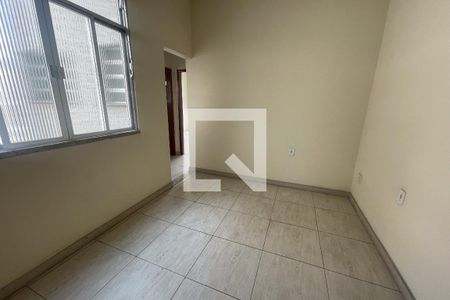 Sala de apartamento para alugar com 2 quartos, 68m² em Jardim Vinte E Cinco de Agosto, Duque de Caxias