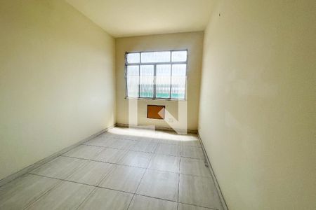 Quarto de apartamento para alugar com 2 quartos, 68m² em Jardim Vinte E Cinco de Agosto, Duque de Caxias