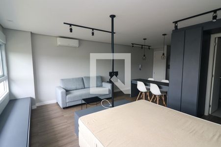 Sala/Quarto de kitnet/studio para alugar com 1 quarto, 48m² em Partenon, Porto Alegre