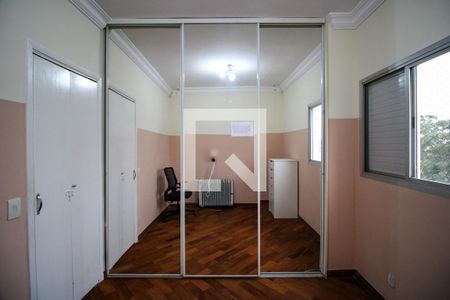 Quarto 1 de apartamento para alugar com 2 quartos, 70m² em Super Quadra Morumbi, São Paulo