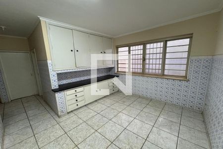 Cozinha de apartamento para alugar com 3 quartos, 107m² em Campos Elísios, Ribeirão Preto